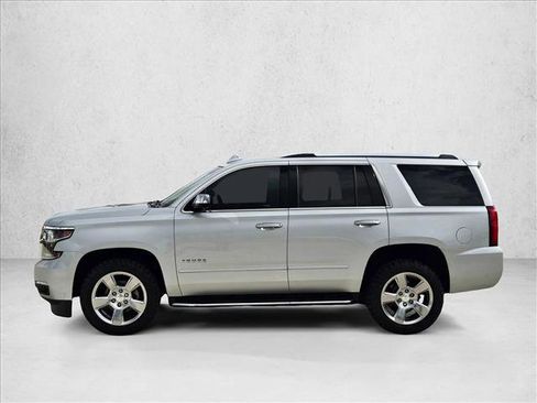 Used 2019 Chevrolet Tahoe Premier RWD image 9
