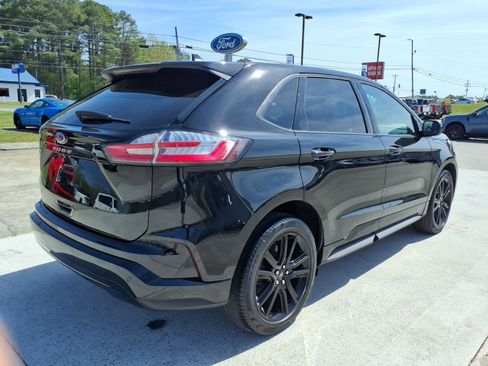 Used 2024 Ford Edge ST-Line image 5