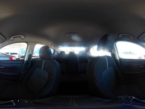 Used 2024 Nissan Sentra SV image 40