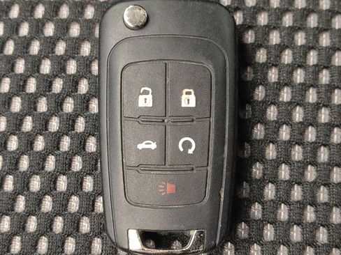 Used 2016 Chevrolet Equinox LT w/ Convenience Package FWD image 32