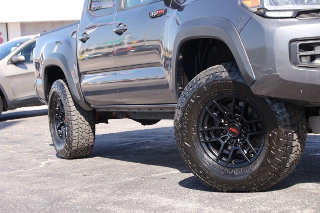 Used 2021 Toyota Tacoma TRD Pro AWD/4WD image 3