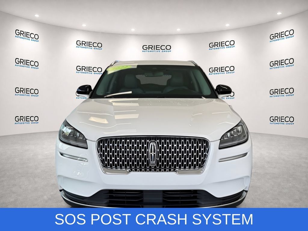 Used 2022 Lincoln Corsair FWD image 2