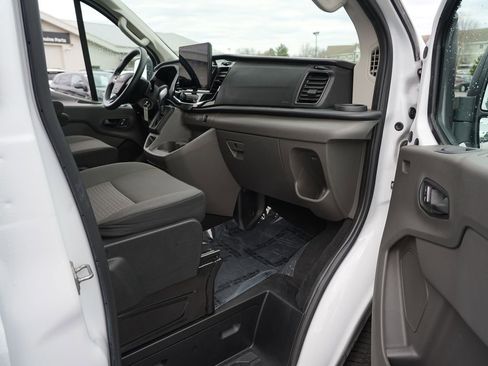 Used 2024 Ford Transit 350 XLT RWD image 19