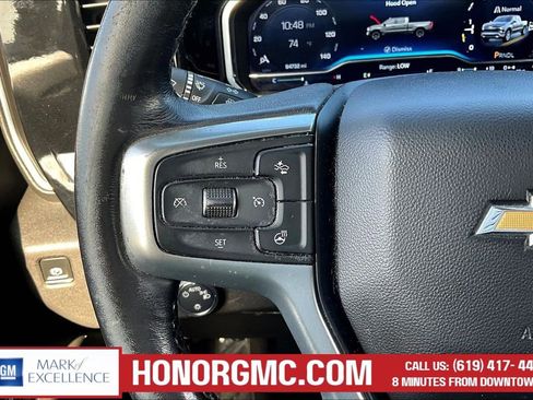 Used 2022 Chevrolet Silverado 1500 LT AWD/4WD image 12