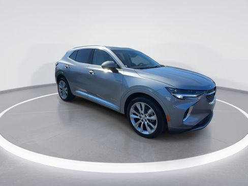 Used 2023 Buick Envision Avenir image 2