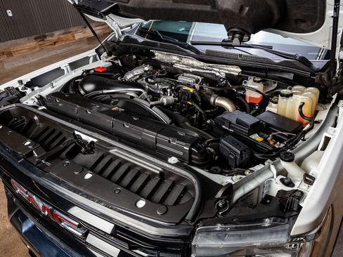 Used 2020 GMC Sierra 2500 4x4 Crew Cab w/ Gooseneck/5TH Wheel Package image 38