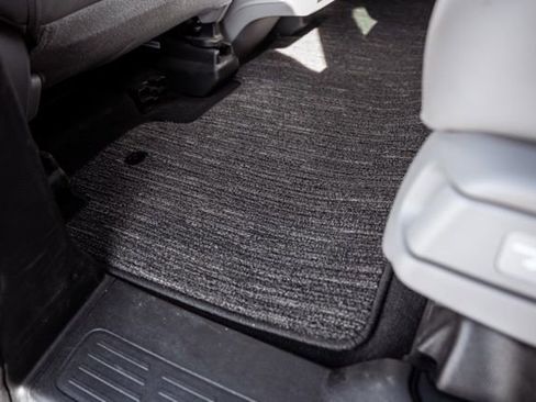 Used 2024 Honda Odyssey EX-L image 32