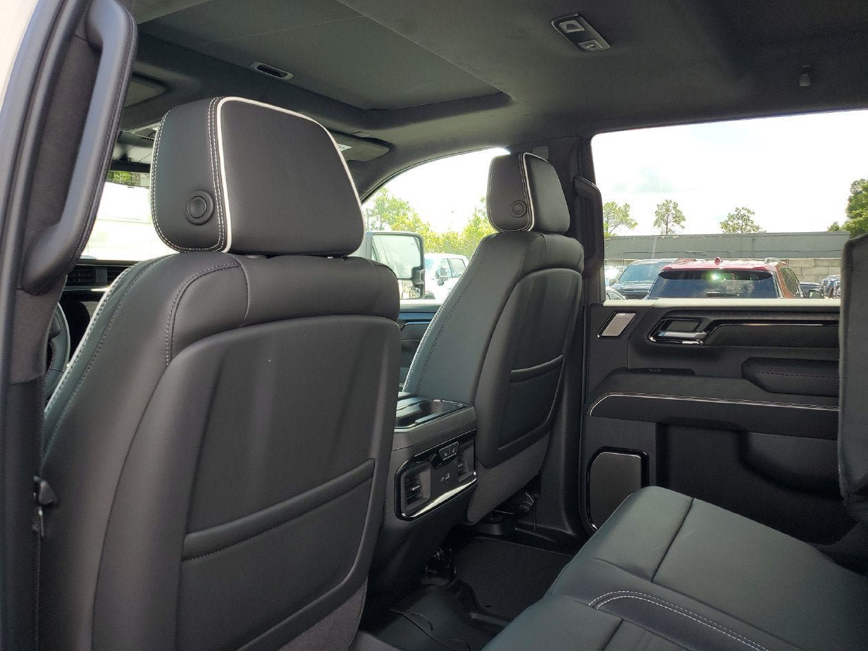 New 2026 GMC Sierra 2500 AT4X AWD/4WD image 11