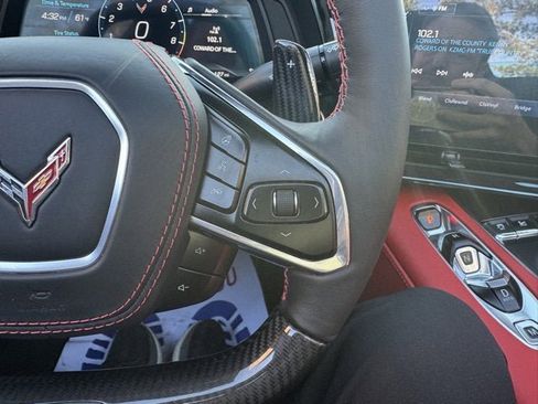 Used 2025 Chevrolet Corvette Z06 image 32