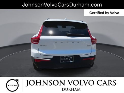 Certified 2026 Volvo XC40 B5 Plus AWD/4WD image 8