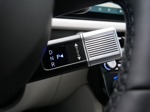 New 2026 Hyundai Tucson Limited image 14