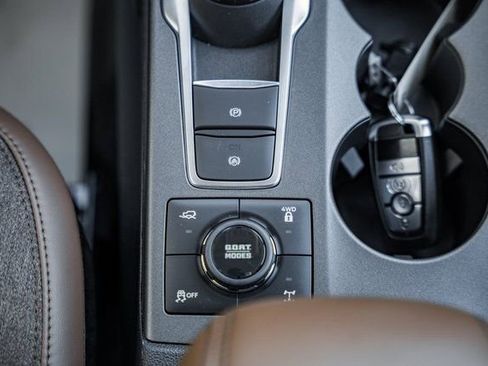 New 2025 Ford Bronco Sport Outer Banks w/ Sasquatch Outer Banks Package image 28