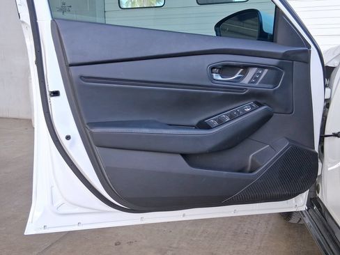 Used 2025 Honda Accord Touring image 14