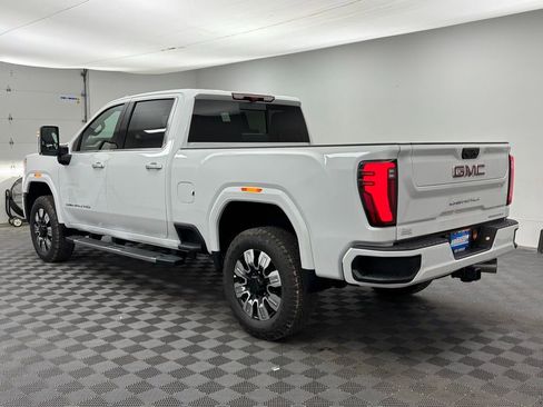 New 2026 GMC Sierra 2500 Denali w/ Denali Reserve Package AWD/4WD image 19
