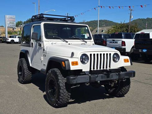 Used 2002 Jeep Wrangler X AWD/4WD image 7