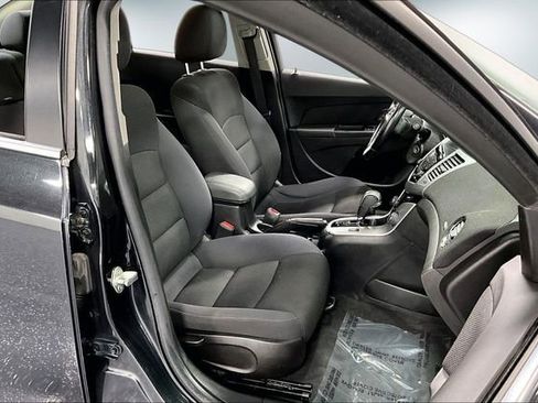Used 2014 Chevrolet Cruze LT w/ All-Star Edition image 26