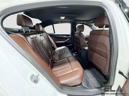 Used 2018 BMW 540i image 29