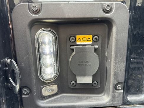 Used 2025 Ford Maverick XLT w/ XLT Luxury Package image 26