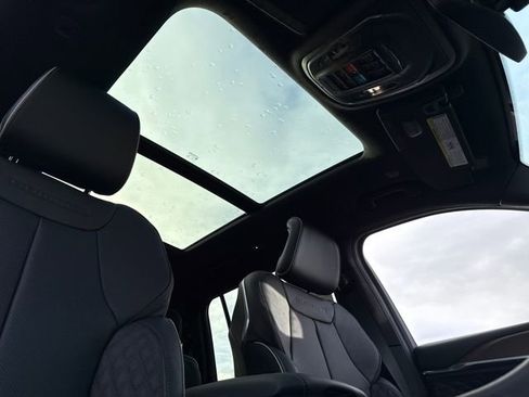 New 2025 Jeep Grand Cherokee L Summit image 27