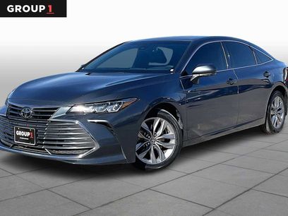 Used 2022 Toyota Avalon XLE