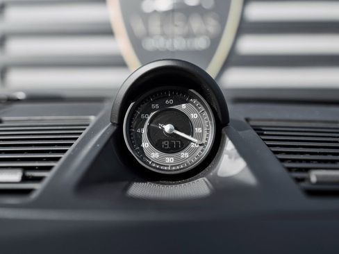 Used 2023 Porsche 911 Carrera 4 GTS w/ Premium Package image 64