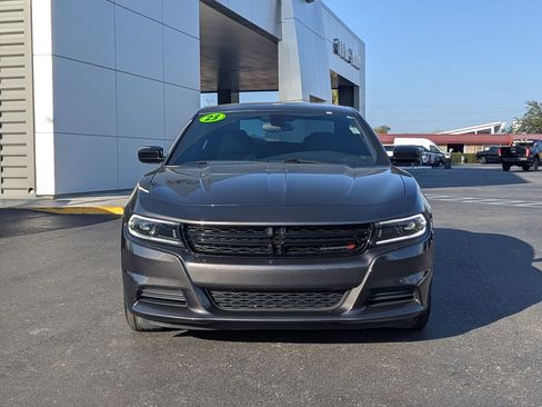 Used 2023 Dodge Charger SXT image 3
