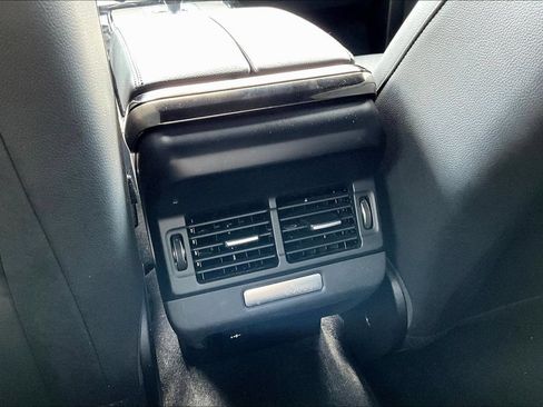 Used 2023 Land Rover Range Rover Evoque R-Dynamic S AWD/4WD image 10
