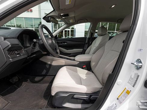 Used 2025 Honda Accord LX image 27