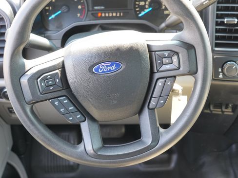 Used 2015 Ford F150 XL w/ Equipment Group 101A Mid AWD/4WD image 23