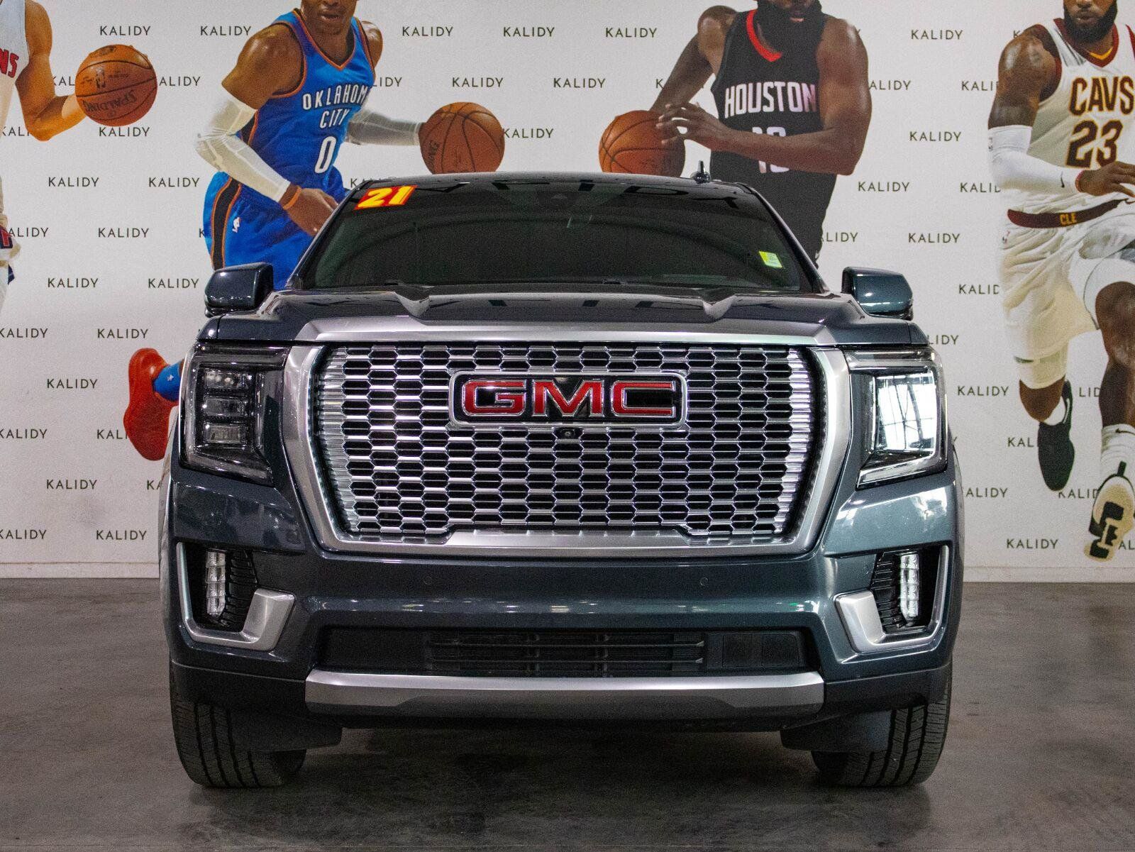 Used 2021 GMC Yukon Denali w/ Denali Ultimate Package AWD/4WD image 22