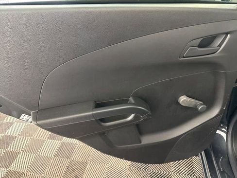 Used 2016 Chevrolet Sonic LS image 19