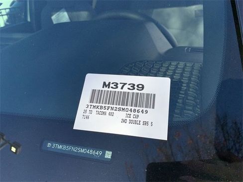 New 2025 Toyota Tacoma SR5 image 39