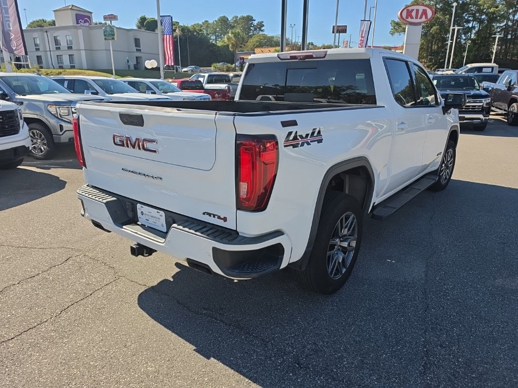 Used 2020 GMC Sierra 1500 AT4 w/ AT4 Premium Package AWD/4WD image 8