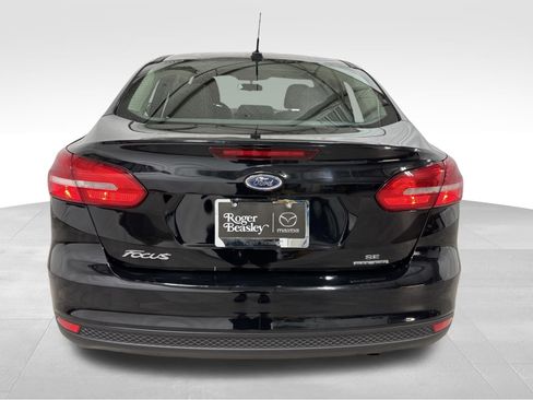 Used 2016 Ford Focus SE w/ Interior Protection Package image 7