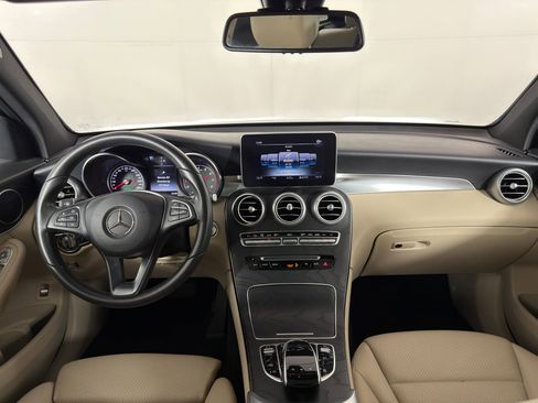 Used 2018 Mercedes-Benz GLC 300 image 14