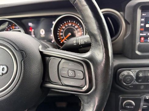 Used 2019 Jeep Wrangler Unlimited Sport S image 11