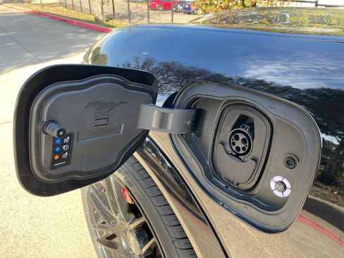 Used 2023 Ford Mustang Mach-E GT image 23