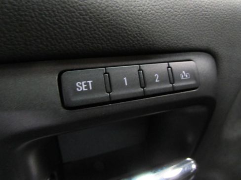 Used 2016 GMC Sierra 1500 Denali w/ Denali Ultimate Package AWD/4WD image 21