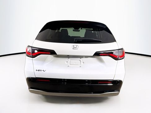 Certified 2024 Honda HR-V EX-L image 31