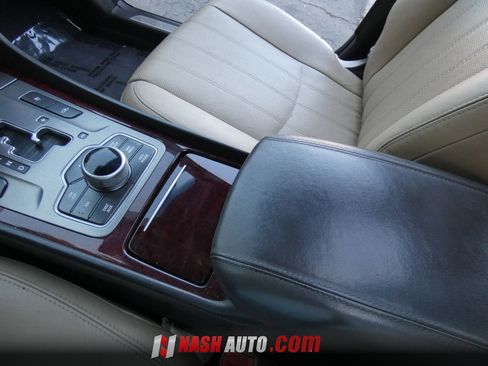 Used 2013 Hyundai Equus Signature RWD image 65