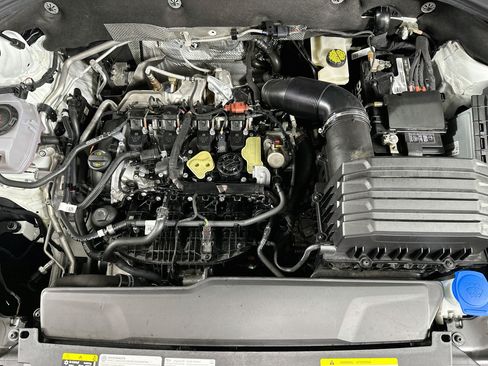 Used 2024 Volkswagen Atlas SE FWD image 33