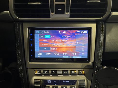 Used 2006 Porsche 911 Carrera 4S image 17