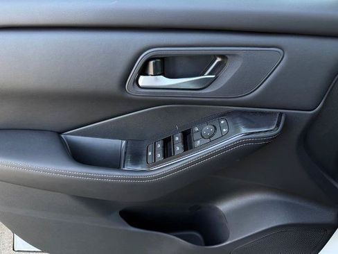New 2026 Nissan Rogue SV AWD/4WD image 19
