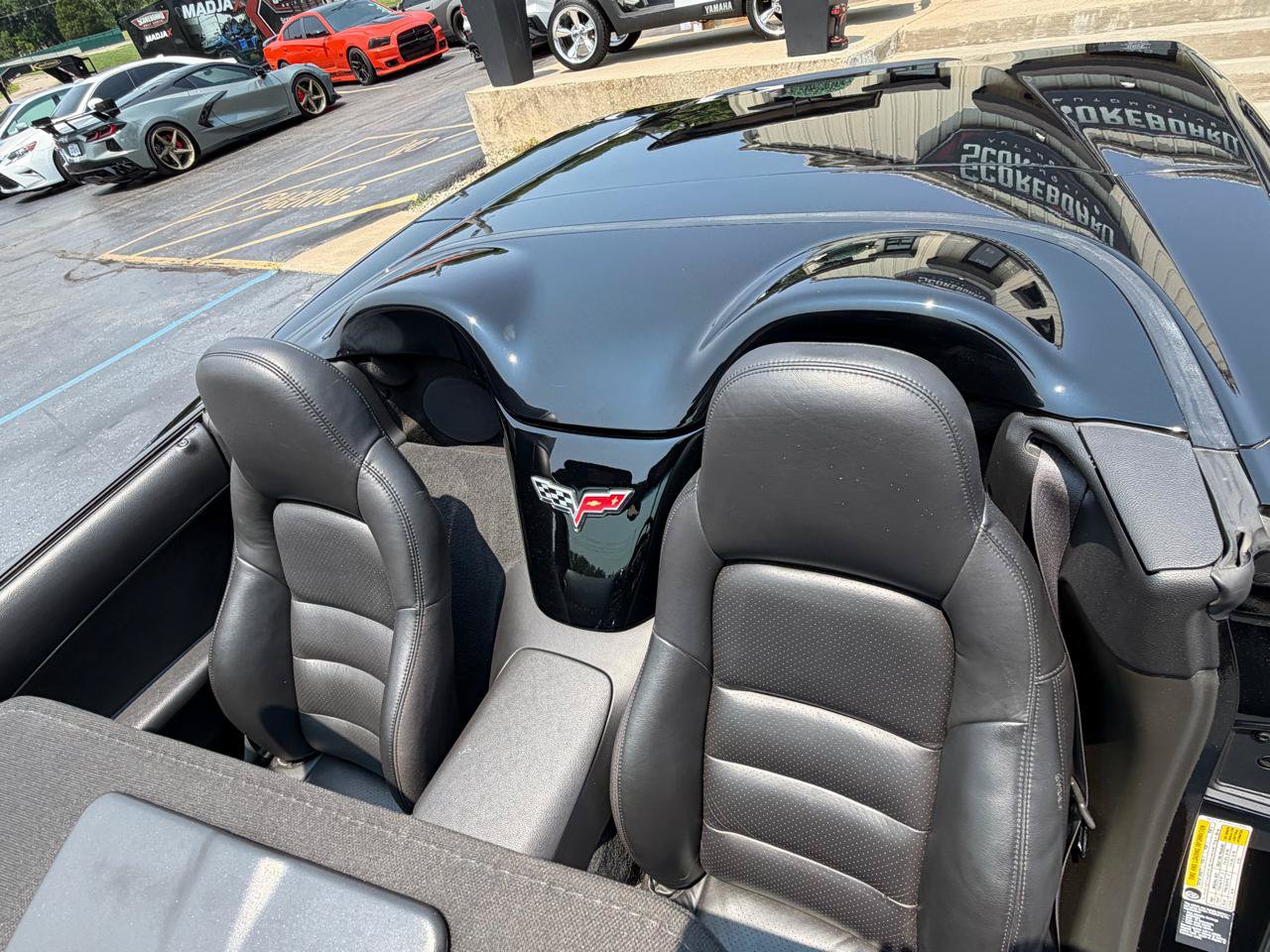 Used 2008 Chevrolet Corvette Convertible w/ Preferred Equipment Group RWD image 22