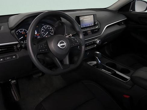 Used 2024 Nissan Altima 2.5 S FWD image 26