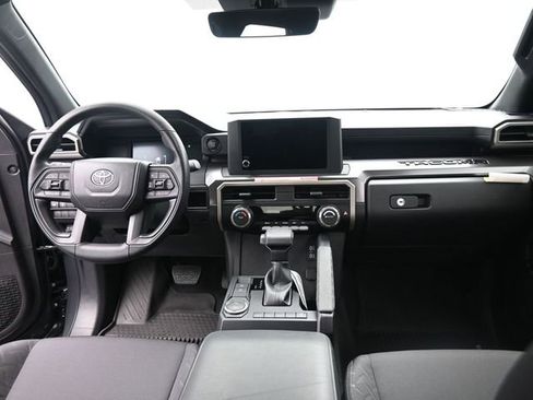 Certified 2025 Toyota Tacoma SR5 image 25