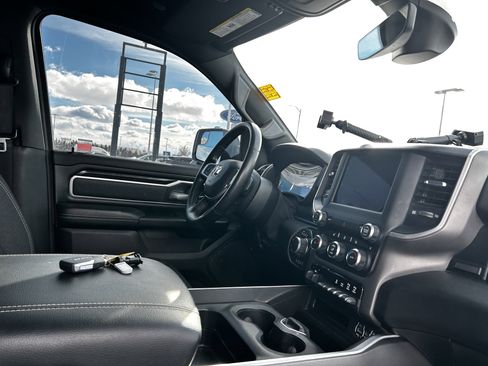 Used 2021 RAM 1500 Big Horn image 15