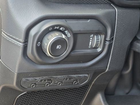 New 2026 Jeep Wrangler Unlimited Rubicon w/ Safety Group image 36