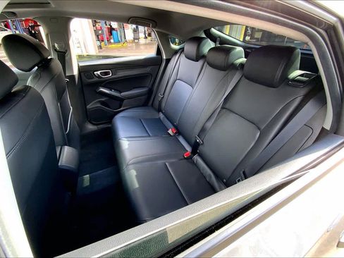 Used 2024 Acura Integra image 18