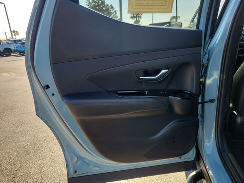 Used 2023 Hyundai Santa Cruz Limited w/ Winter Package image 11